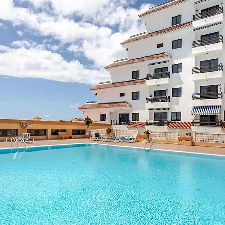 Apartment Oceanview Getaway With Pool In Playa La Arena *