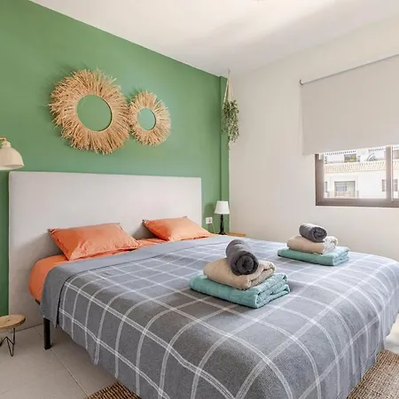 Apartament Oceanview Getaway With Pool In Playa La Arena *